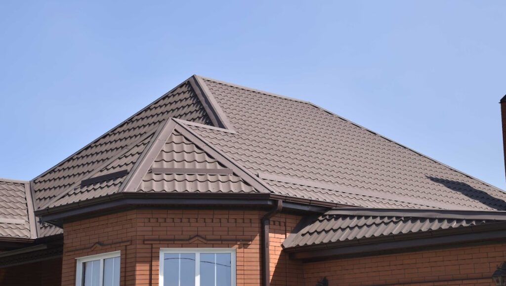 how long do metal roofs last in Erie